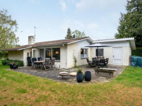 Holiday Home Arnulf - 400m from the sea by Interhome, Bogø By